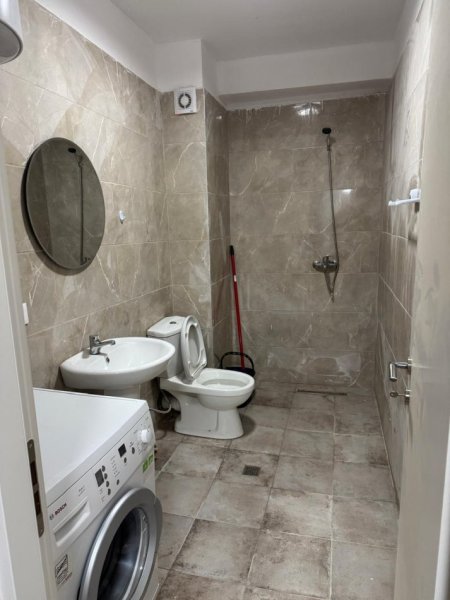 Jepet me Qera Super Apartament 2+1 ne 5 Maji,  400 €URO