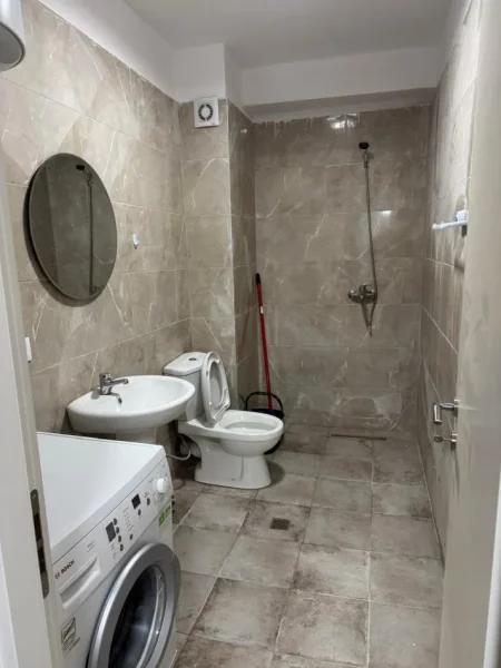 Jepet me Qera Super Apartament 2+1 ne 5 Maji,  400 €URO