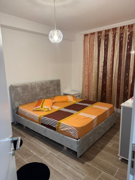 Jepet me Qera Super Apartament 2+1 ne 5 Maji,  400 €URO