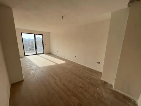 Tirane, shitet apartament 2+1 Kati 9, 102 m² 166.000 €