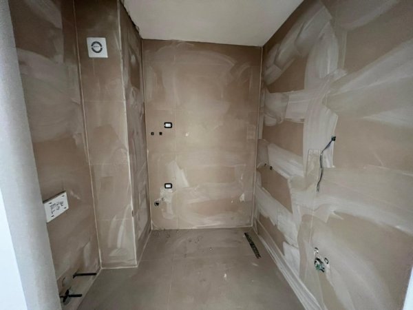 Tirane, shitet apartament 2+1 Kati 9, 102 m² 166.000 €