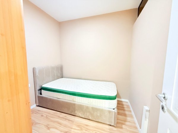 Tirane, shitet apartament 2+1 Kati 4, 149.500 € (Ish Fusha e Aviacionit, Kompleksi Turdiu)