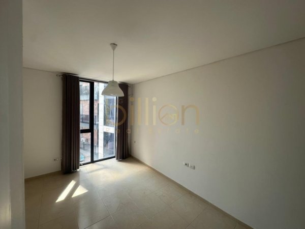 Tirane, jepet me qera Kati 7, 100 m² 500 € (Spitali Amerikan)