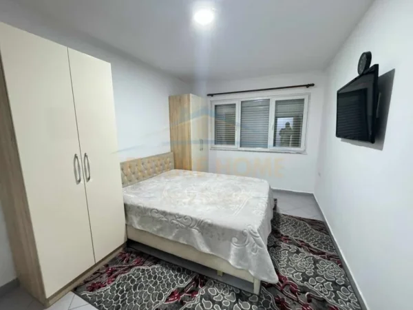 Tirane, jepet me qera apartament 2+1 Kati 3, 84 m² 450 € (SELITE)