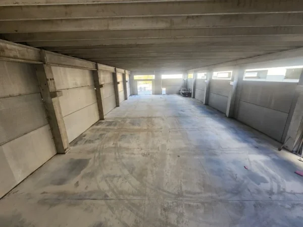 Me Qira :  Ultra Kapanon 1350 m² ( Tirana Industrial Park II )🛣 Lartësi 9.5 m, Vijë e Parë, Ndërtim 2025 🔥🔥