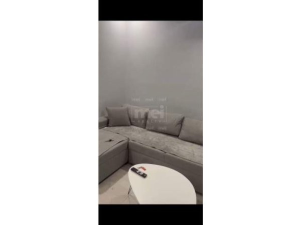 Tirane, jepet me qera apartament 1+1+BLK 59 m² 400 Euro (21 Dhjetori)