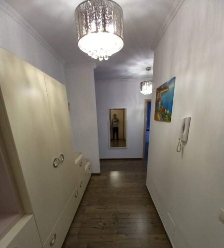 Tirane, jepet me qera apartament Kati 6, 100 m² 600 Euro (Rruga Ndre Mjeda Tiranë,Shqipëria)