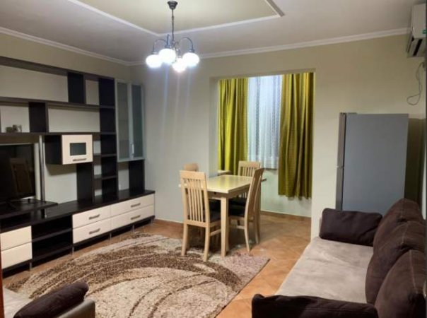 Tirane, jepet me qera apartament 2+1 Kati 5, 72 m² 480 Euro (rruga halim xhelo)