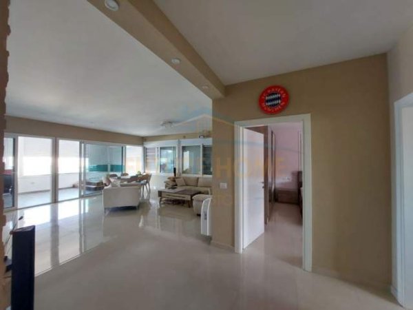 Durres, shitet Penthouse 2+1+BLK Kati 9, 135 m² 140.000 Euro (Plazh)