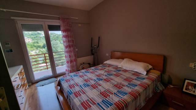 Tirane, jepet me qera apartament 2+1+A+BLK Kati 3, 122 m² 1.000 Euro (Liqeni i Thate)