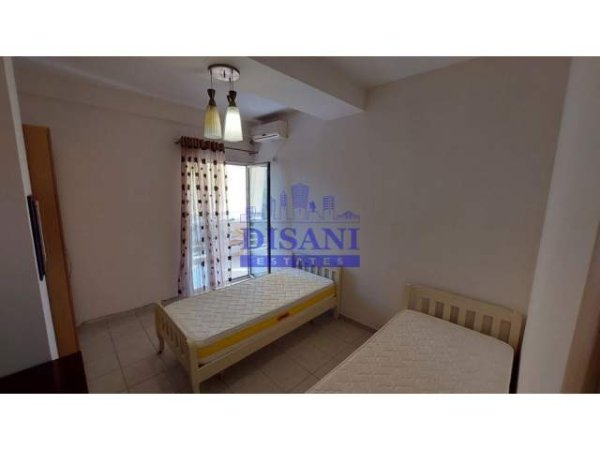 Tirane, jepet me qera apartament 570 Euro (Shkolla  Baletit)