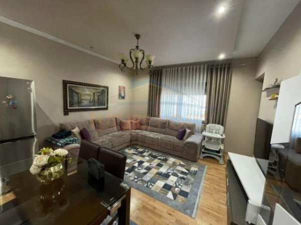 Tirane, shitet apartament 2+1+BLK Kati 3, 120 m² 127.000 Euro (Besim Alla)