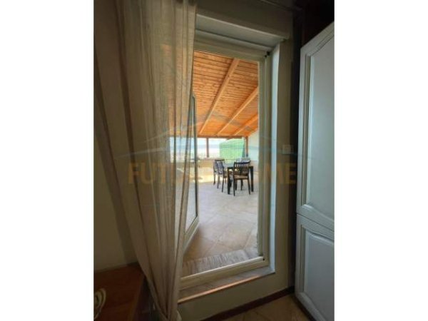 Tirane, jepet me qera apartament 2+1+BLK Kati 10, 115 m² 700 Euro (Rruga e Bogdaneve)