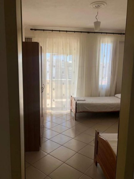Tirane, jepet me qera apartament 2+1+BLK Kati 7, 110 m² 550 Euro (21 Dhjetori)