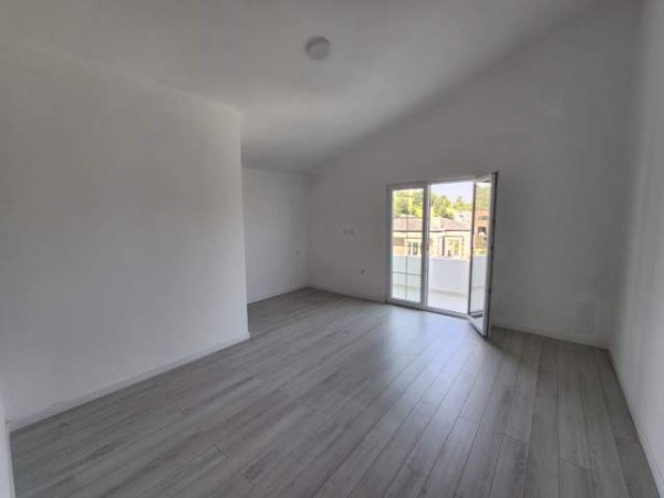 Tirane, jepet me qera Vile 5+1+BLK 500 m² 2.500 Euro (mjull bathore)