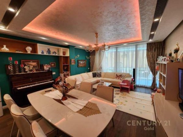 Tirane, shitet apartament 2+1+BLK Kati 5, 131 m² 620.000 Euro (rruga e elbasanit)