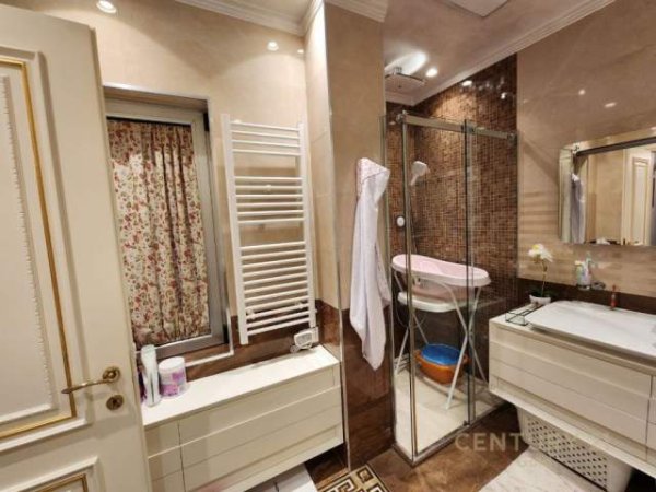 Tirane, shitet apartament 2+1+BLK Kati 5, 131 m² 620.000 Euro (rruga e elbasanit)