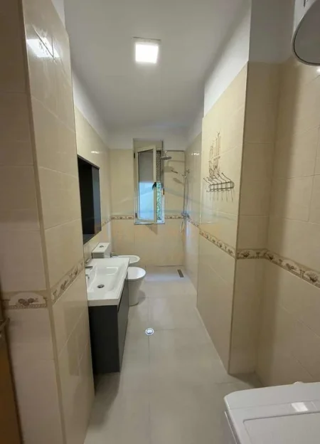 Tirane, shitet apartament 2+1 Kati 1, 102 m² 173.000 € (Astir , Vila L)