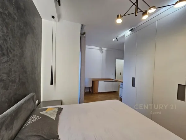 Tirane, jepet me qera apartament 2+1+Ballkon Kati 2, 103 m² 1.350 € (Quartum Residence)