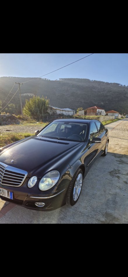 Berat, shitet makine Nafte, automatik Kondicioner 314.000 km 5.500 €