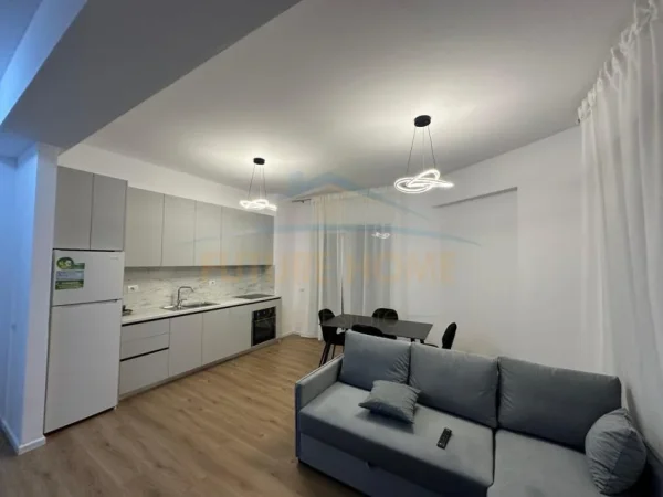 Tirane, jepet me qera apartament 1+1 Kati 3, 66 m² 450 € (Kompleksi Kaimi)
