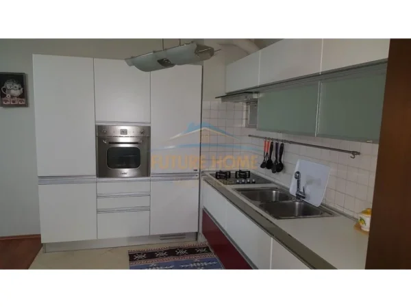 Qera , Apartament 1+1 , Pazari i Ri , Tirane
