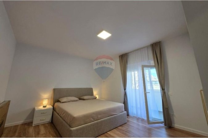 Tirane, jepet me qera apartament 2+1 Kati 5, 88 m² 700 € (Rruga Sami Frasheri)