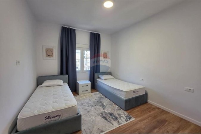 Tirane, jepet me qera apartament 2+1 Kati 5, 88 m² 700 € (Rruga Sami Frasheri)