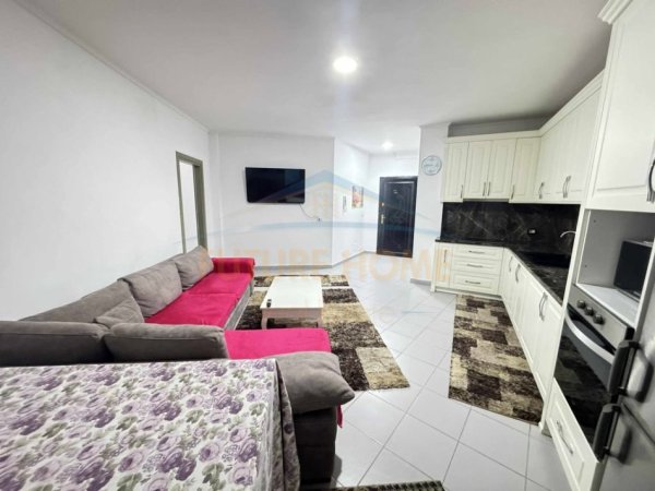 Qera , Apartament 2+1 , Selitë , Tirane 450 €