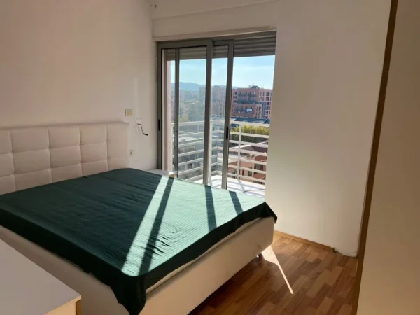 🏡 Jepet me Qira Apartament 2+1 në zonën 5 Maji