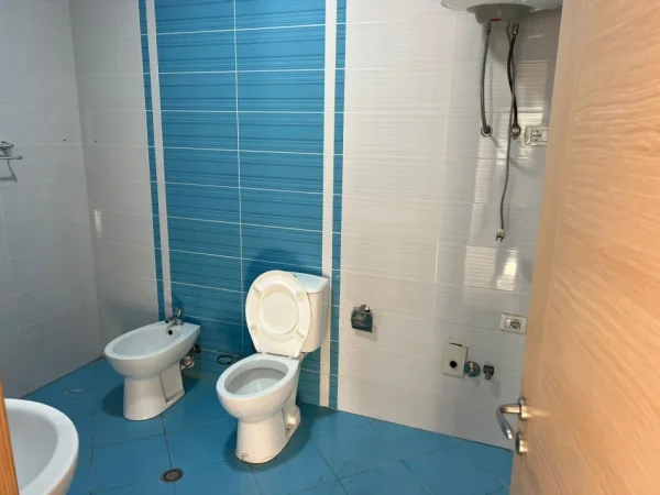 🏡 Jepet me Qira Apartament 2+1 në zonën 5 Maji