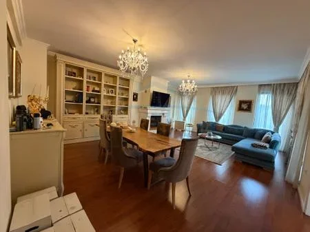 Tirane, shitet apartament 3+1 Kati 6, 174 m² 850.000 € 