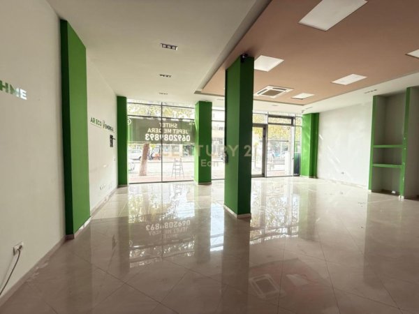 Durres, shitet ambjent biznesi Kati 0, 92 m² 300.000 € (Durres)
