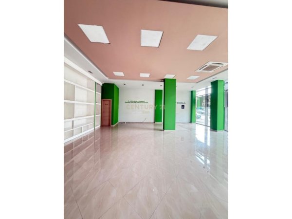 Durres, shitet ambjent biznesi Kati 0, 92 m² 300.000 € (Durres)
