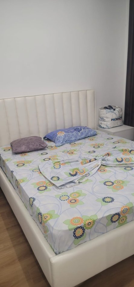 Tirane, jepet me qera apartament 1+1 Kati 5, 400 € 
