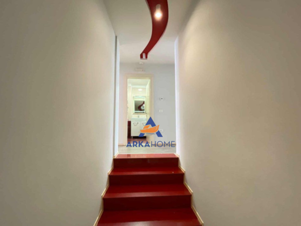 Tirane, shitet apartament+verande | Penthouse 4+1 Kati 4, 424.000 € 