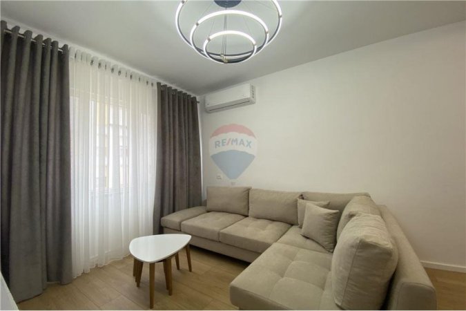 Tirane, shitet apartament 1+1 Kati 3, 68 m² 150.000 € (Selite Blloku Vilave)