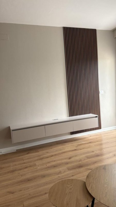 Tirane, jepet me qera apartament 1+1+Ballkon Kati 10, 72 m² 700 € (Zogu i Zi)