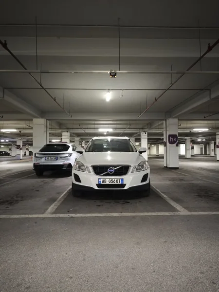 Volvo XC60 2013 2.0 Nafte 9500€