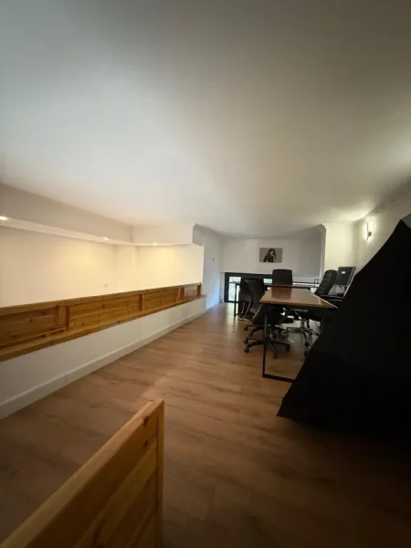 Tirane, shitet dyqan , 550 m² (ALI DEMI)