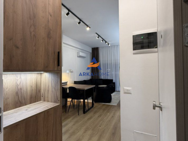 Tirane, jepet me qera apartament 1+1+Ballkon Kati 5, 47 m² 550 € 