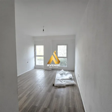 Tirane, shitet apartament 1+1+Ballkon Kati 1, 73 m² 126.000 € (dritan hoxha)