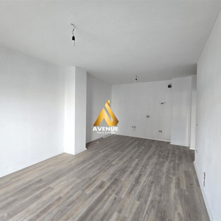 Tirane, shitet apartament 1+1+Ballkon Kati 1, 73 m² 126.000 € (dritan hoxha)