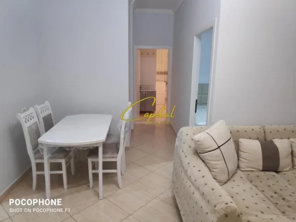 Tirane, jepet me qera apartament 2+1 Kati 1, 80 m² 480 € (KODRA E PRIFTIT)