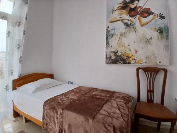 Tirane, jepet me qera apartament 2+1 Kati 6, 100 m² 650 € 