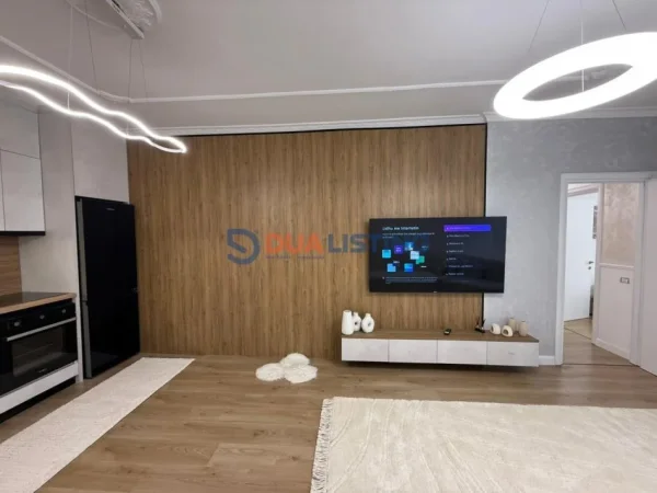 Tirane, shitet apartament 2+1 Kati 4, 101 m² 173.000 € (Astir tek pallati EJA)