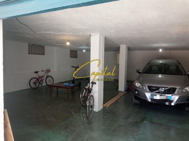 Tirane, jepet me qera magazine Kati 0, 130 m² 500 € (KODRA E PRIFTIT)