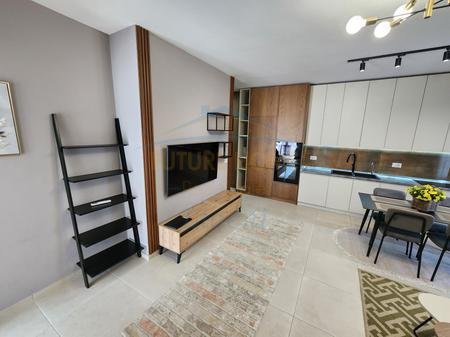 Tirane, jepet me qera apartament 2+1 Kati 6, 99 m² 1.000 € 