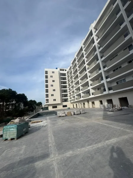Durres, shes apartament 1+1+Ballkon Kati 4, 74 m² 140.000 € (Rezidenca Bonita, Golem)