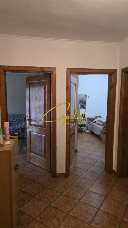 Tirane, jepet me qera apartament 2+1 Kati 5, 75 m² 550 € (RRUGA E ELBASANIT)